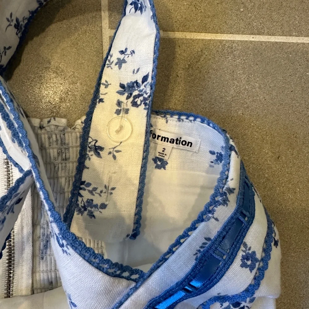 Reformation linen top - Picture 2 of 2